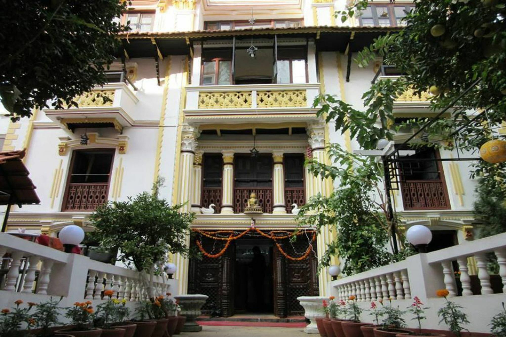 Kathmandu Boutique Hotel Exterior photo